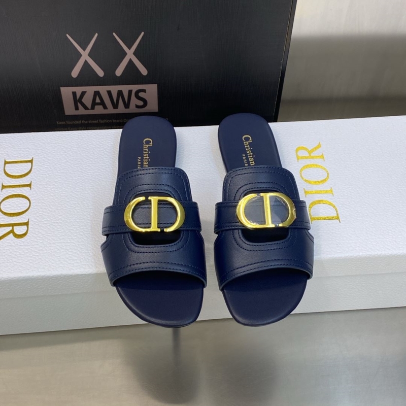 ch**an D*or slippers